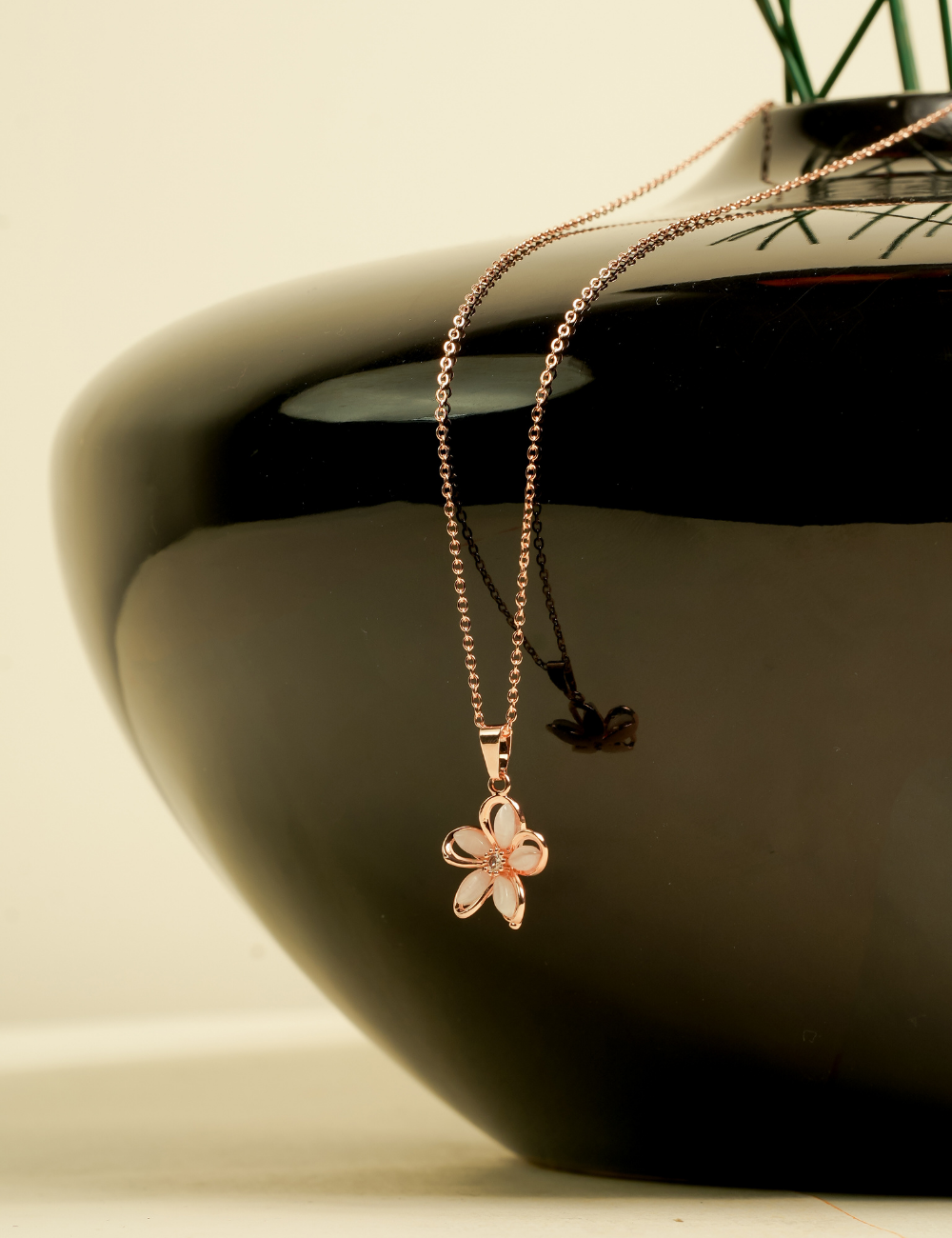 Blooming Petals Flower Necklace