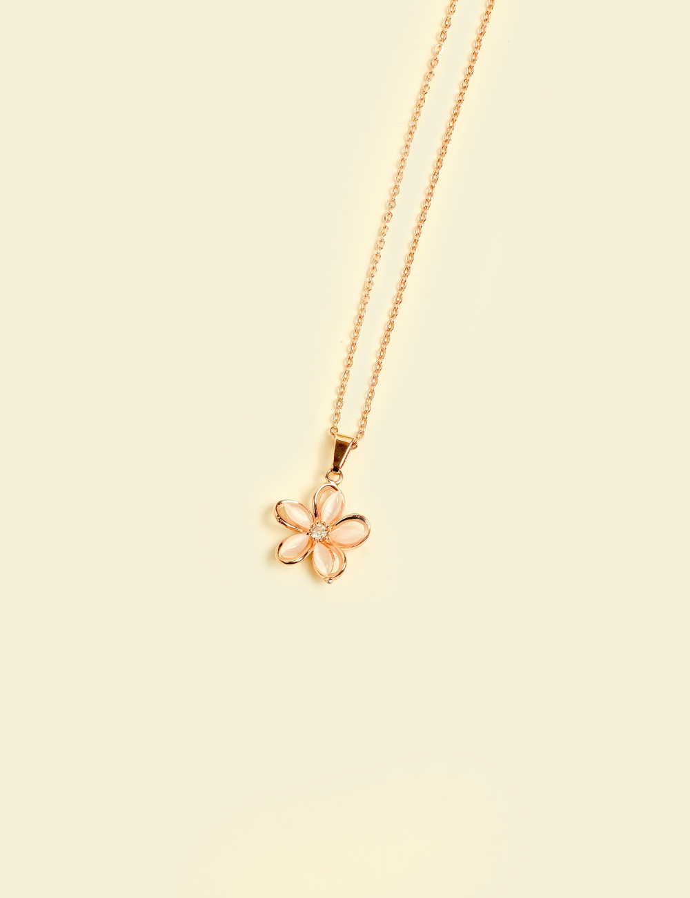 Blooming Petals Flower Necklace