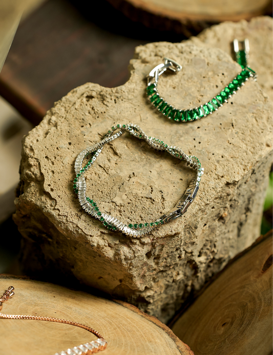 The Double-Layered Emerald Fusion Bracelet